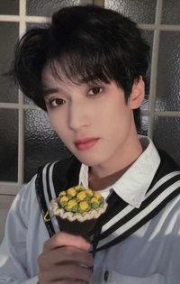 26‘台曆 周邊卡 嚴浩翔 普卡