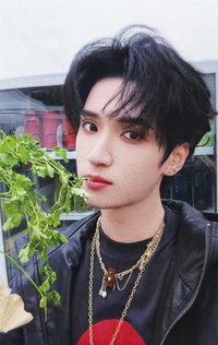 26‘台曆 周邊卡 嚴浩翔 普卡