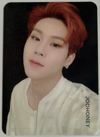 WE ARE HERE 專輯卡 