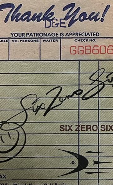 迷你五輯 專輯卡  背面