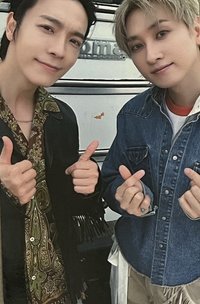 迷你五輯 專輯卡 