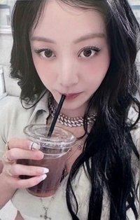 正規四 yzy 1.0 簽售卡 