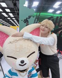 吃一口狐狸麵包