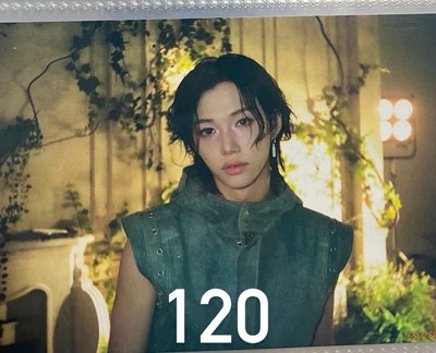 Hollow專輯明信片