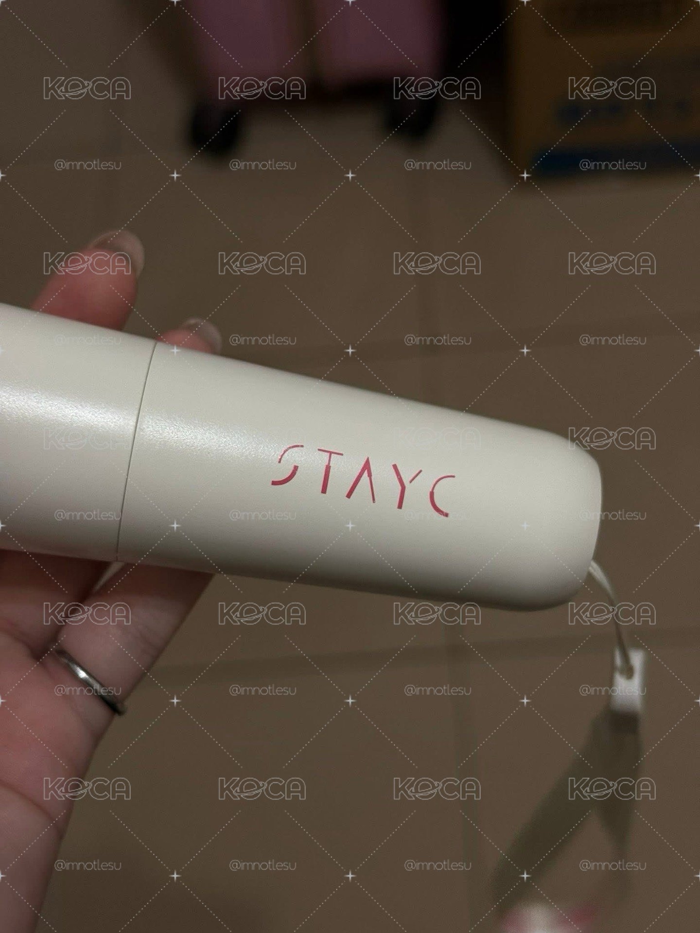 STAYC手燈