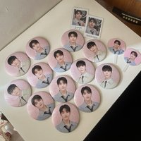 拍立得組+小扇組+吊飾+7顆徽章全收