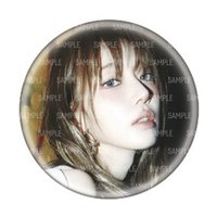 DIFFERENT 徽章 CAN BADGE