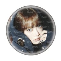 DIFFERENT 徽章 CAN BADGE