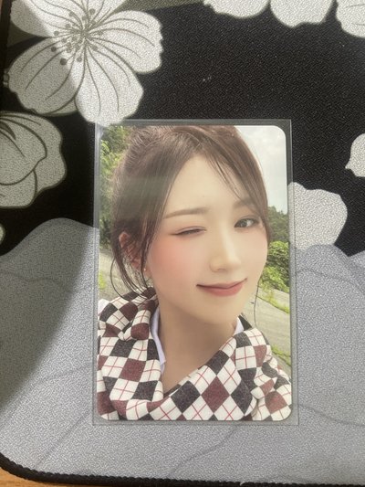 NMIXX 海嫄 JIWOO專卡 簽售卡