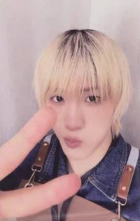 DUH yzy 簽售卡 北京線下一日店長