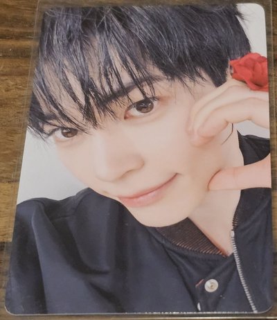 zb1 迷五快閃 yzy 特典卡 