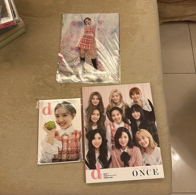 TWICE 2020年娜璉MOMO D社雜誌（含明信片、L夾）