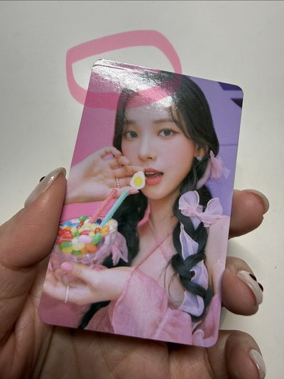 手裡一顆荷包蛋