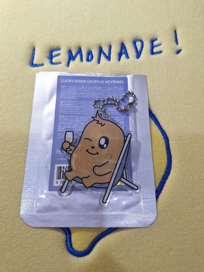 miniteen 壓克力吊飾 mingyu