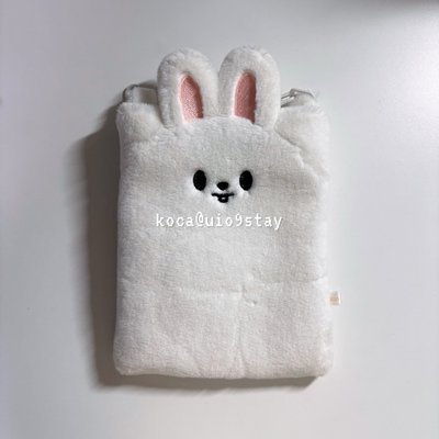 STRAY KIDS LEEBIT 斜背包