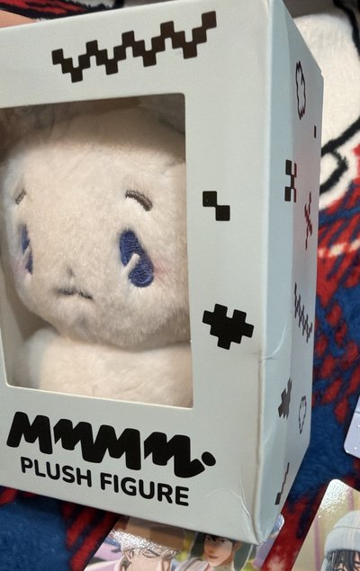 Plave mmmm 藝俊娃