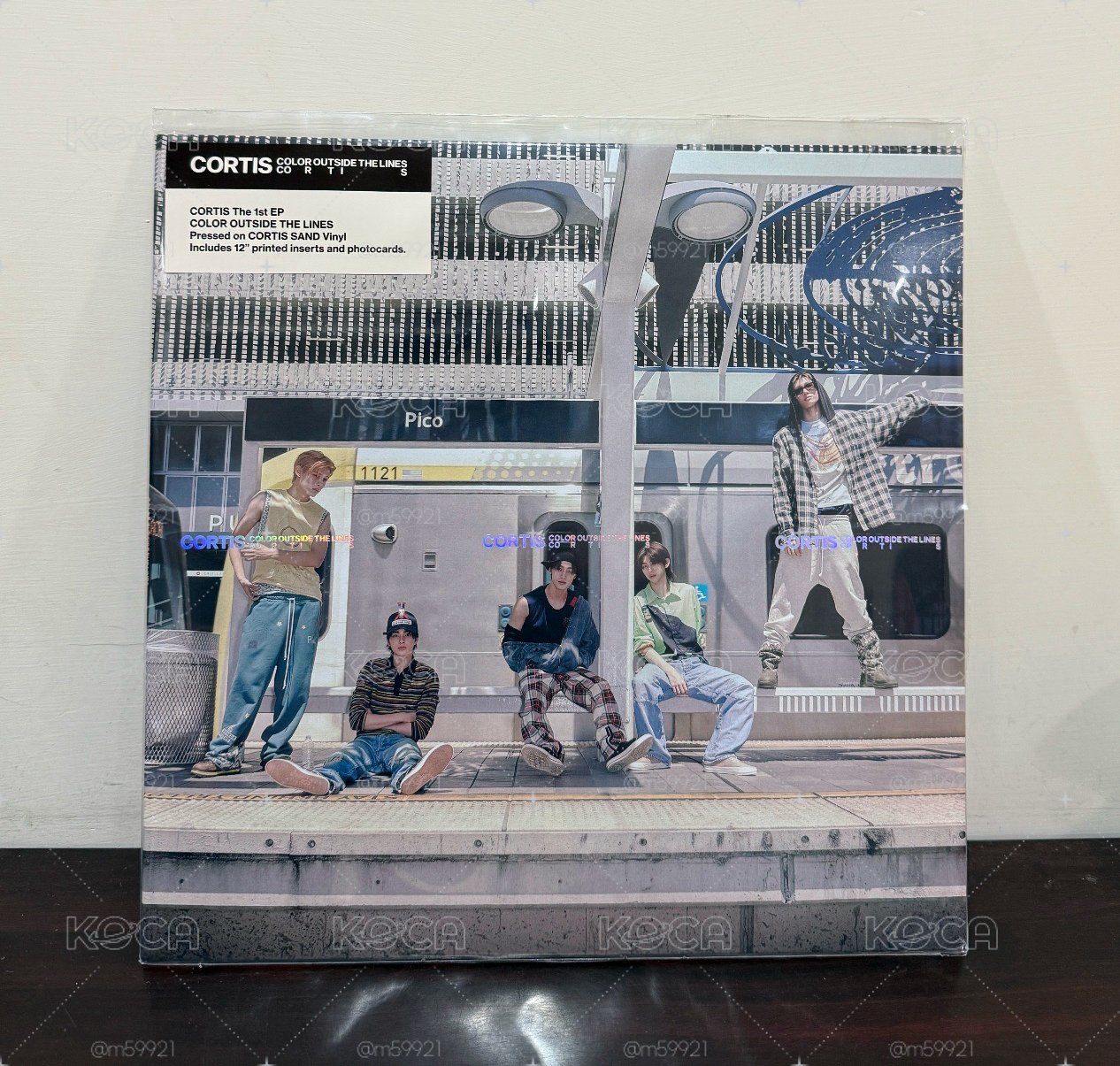 CORTIS - COLOR OUTSIDE THE LINES 黑膠