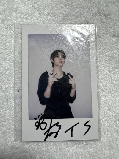 泰山費加洛雜誌拍立得