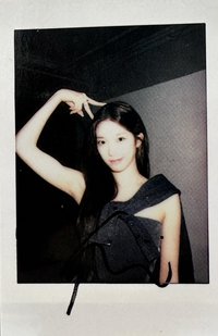 📸|   特典卡 tmrw 雜誌 拍立得 KAZUHA