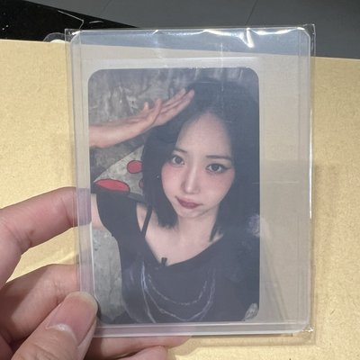 VIVIZ 正規一 A Montage of () WF簽售卡 SINB 信飛