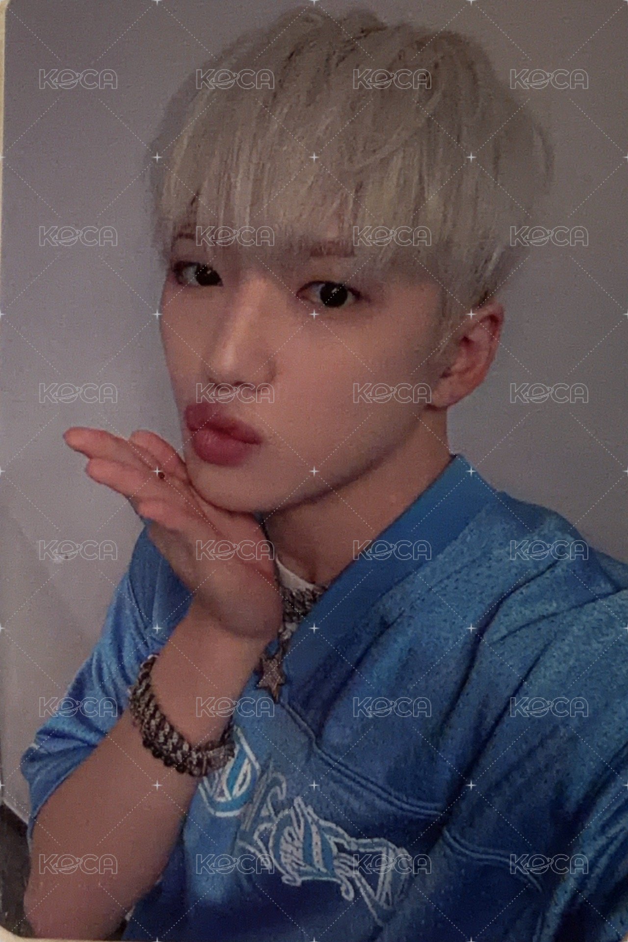 迷三 ju 簽售卡  背面