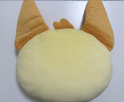 閒置美通越南廠黃春抱枕