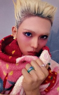 UXLXVE ju 線上6.0 簽售卡 草莓毯子