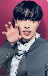 From the Witness hello82 London 簽售卡 