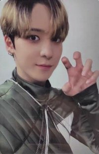 From the Witness hello82 London 簽售卡 