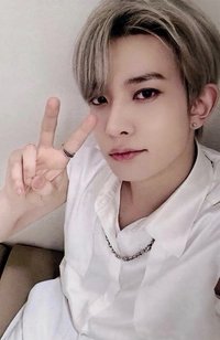 迷四 yzy 迷四yzy1.0 特典卡 