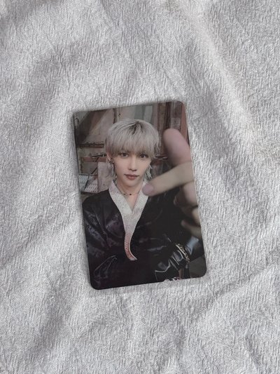 ［Stray Kids] 🩷菲 IN生 專輯卡 雙面B版