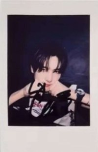 Play Hard yzy 北京中簽1.0 簽售卡 復刻拍立得