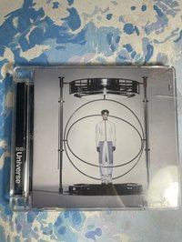 jeno（正面右上角有裂痕）