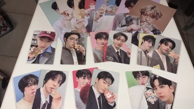 ATEEZ 2026年曆 小卡 手帳