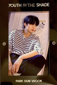 迷一 黑版-旭 立牌 