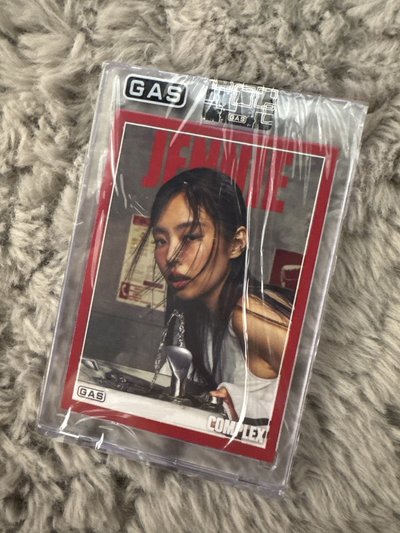 Jennie 快閃店 GAS收藏卡