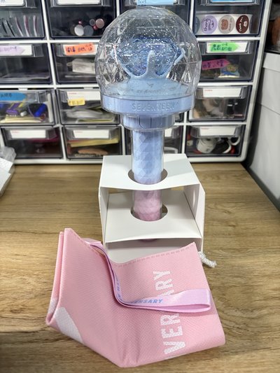 SEVENTEEN 十週年手燈 全新