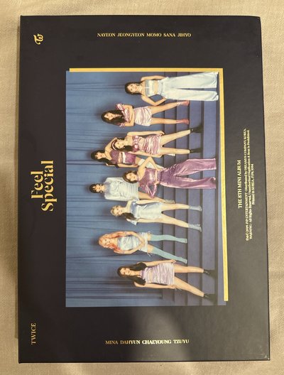 Feel Special 專輯