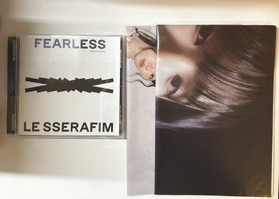 LE SSERAFIM FEARLESS JP日專通常盤空專 采源海報