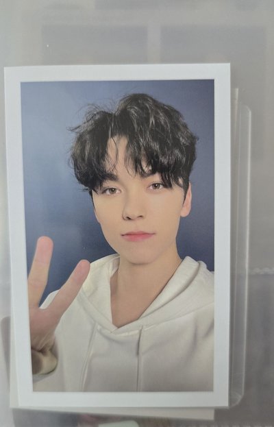 2023 carat land衣服卡