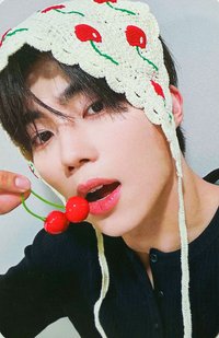 正規一 mu 簽售卡 櫻桃 ver.