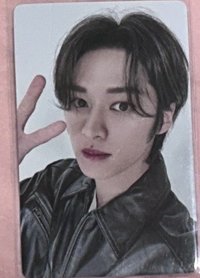 🩷五星yzy1.0簽售旻（綁🩵50）