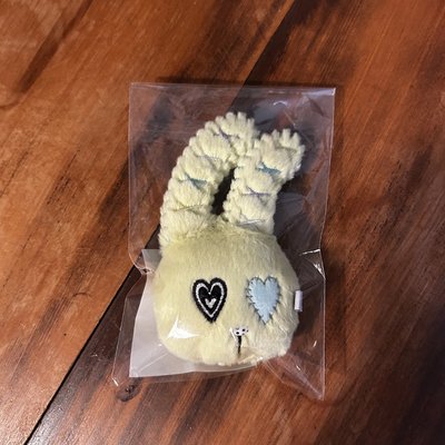 全新彩瑛 Lil Fantasy Vol.1 周邊 兔子吊飾