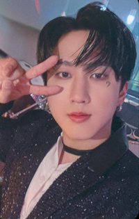 We STAY, together 滿額卡 