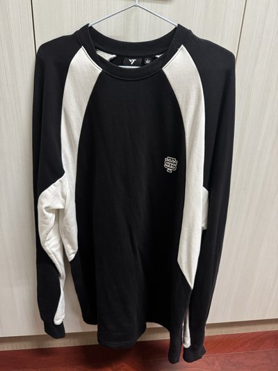 2025克拉島運動衫L號