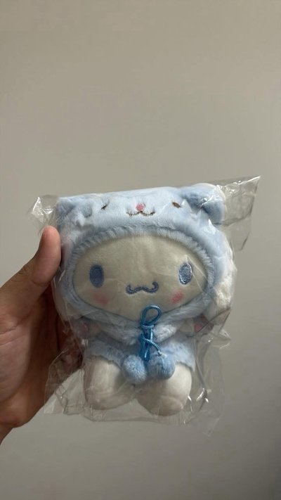 大耳狗卡套、吊飾娃娃