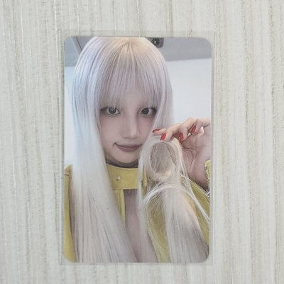 I-DLE K4雨琦 *有損請自行看圖三 可接受再下單