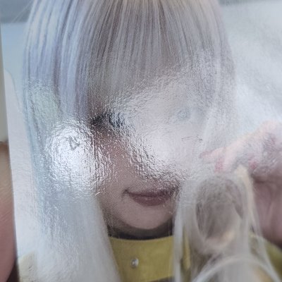 I-DLE K4雨琦 *有損請自行看圖三 可接受再下單