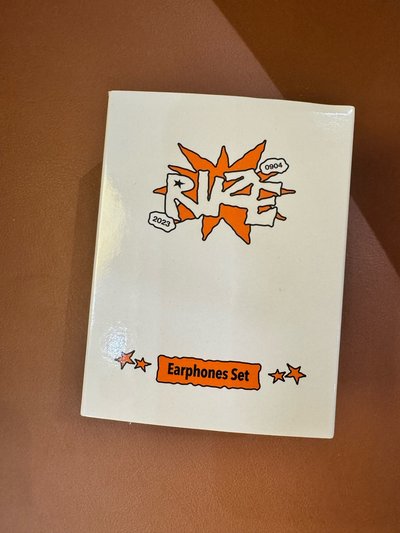 椅子兩週年耳機