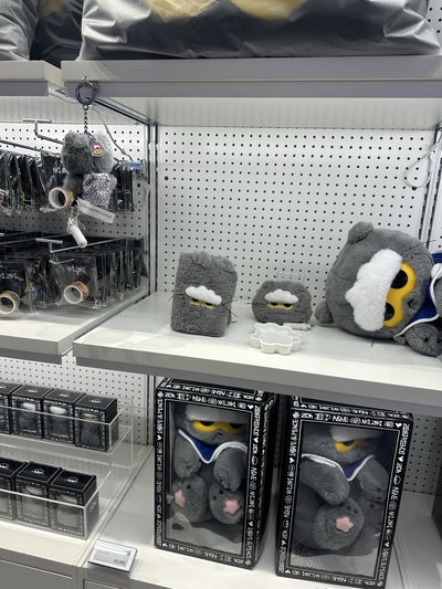 Zoa 冬季快閃 娃娃鑰匙圈（ 現貨）